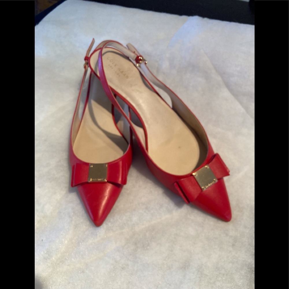COLE HAAN RED HEELS NWOT Size 10.5